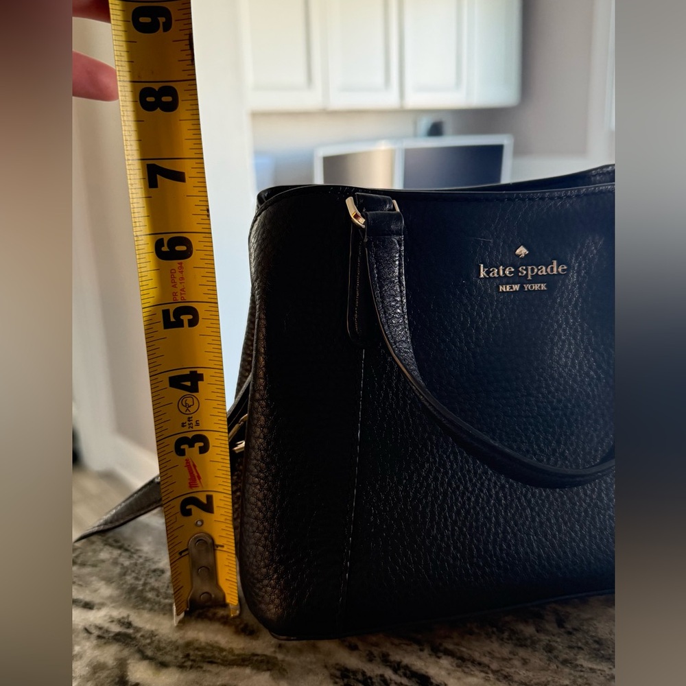 Kate Spade Crossbody- Authentic - Picture 7 of 8